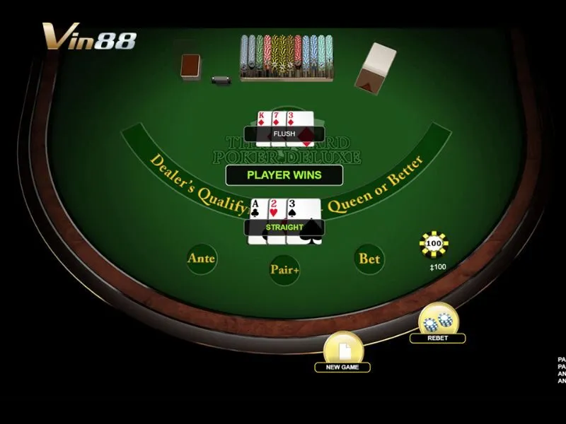 Three Card Poker Deluxe so bài dựa trên 3 lá